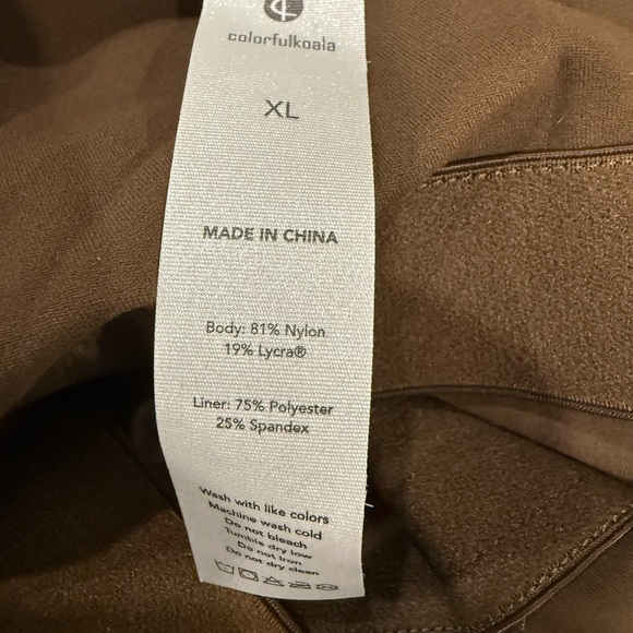 Colorfulkoala Women's Dreamlux V-Neck Seamless Bodysuit with built in Bra XL - Picture 5 of 12